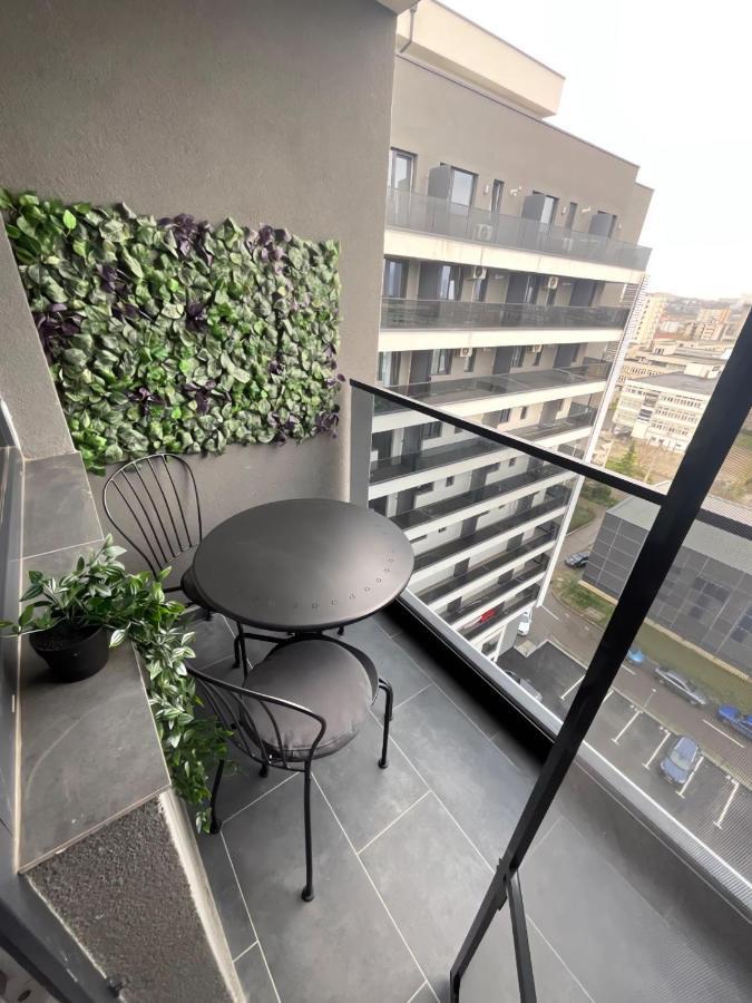 Palas Mall Apartment Q Residence Yaş Dış mekan fotoğraf